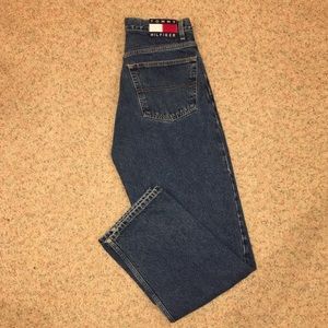 TOMMY HILFIGER mom jeans